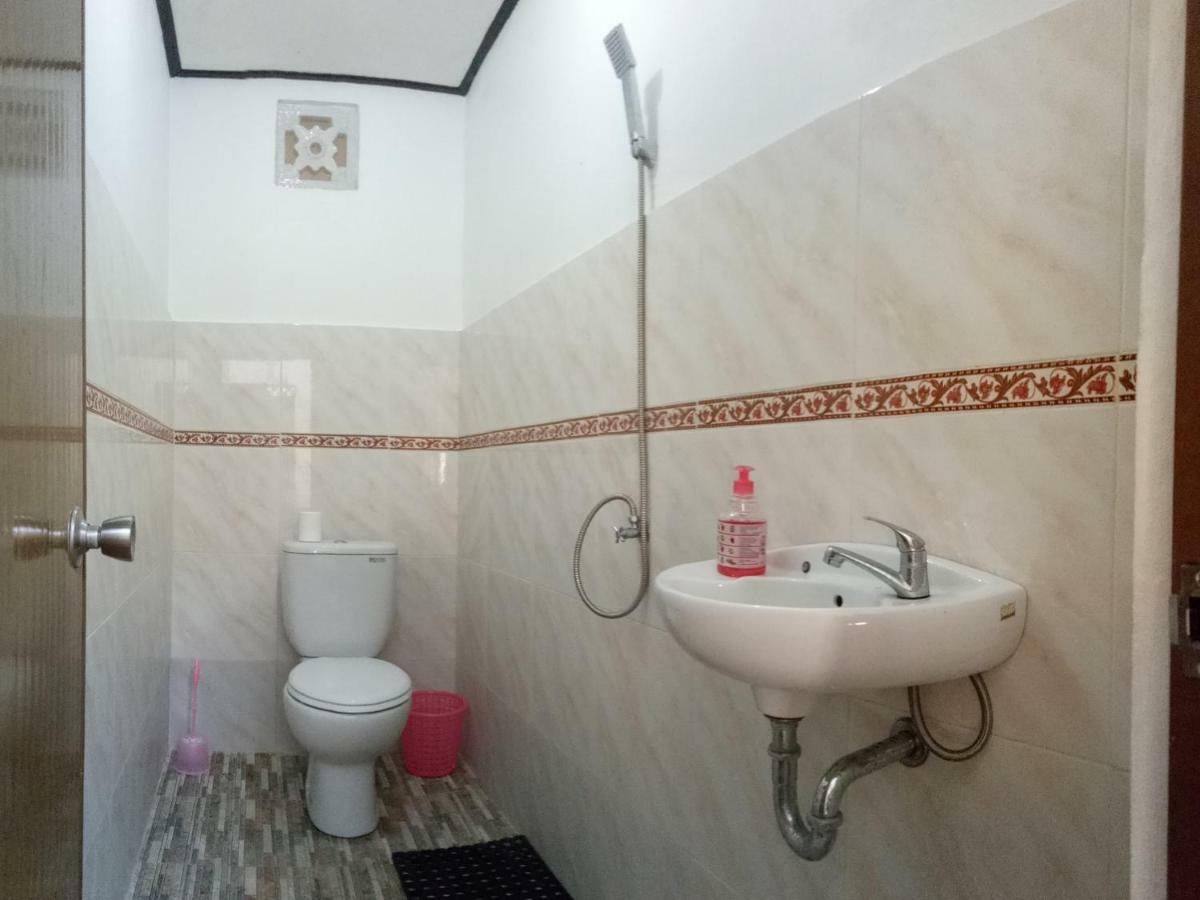 Hostel Nusa Penida Bagian luar foto